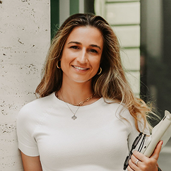 Photo of Adriana Crovetto